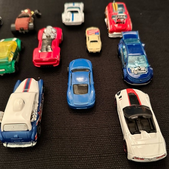 Good Lot Hotwheels Collectable Cars, Deluxe Roadster Jaguar  Micromachine More! - Picture 11 of 12